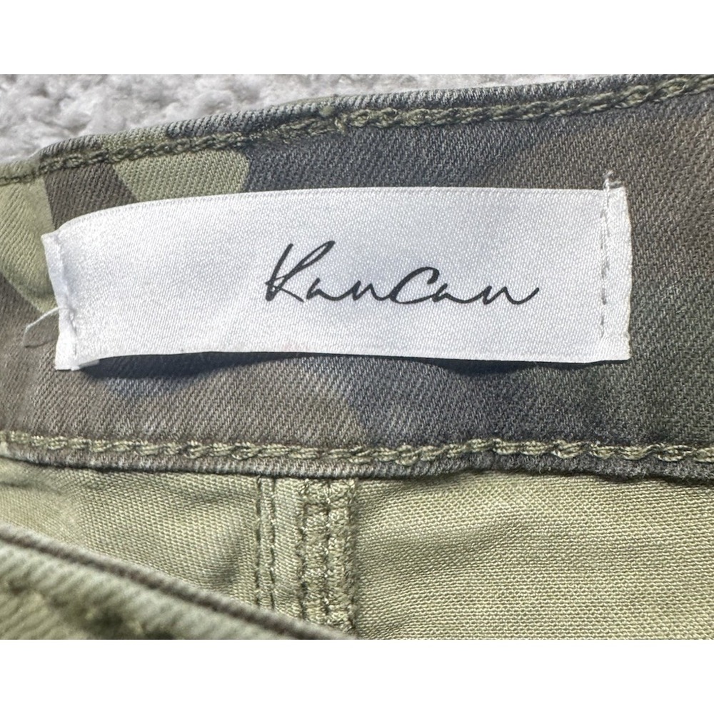 Kancan Women Chino Mini Shorts Size Large Camo Pockets Stretch Comfort - Picture 4 of 11